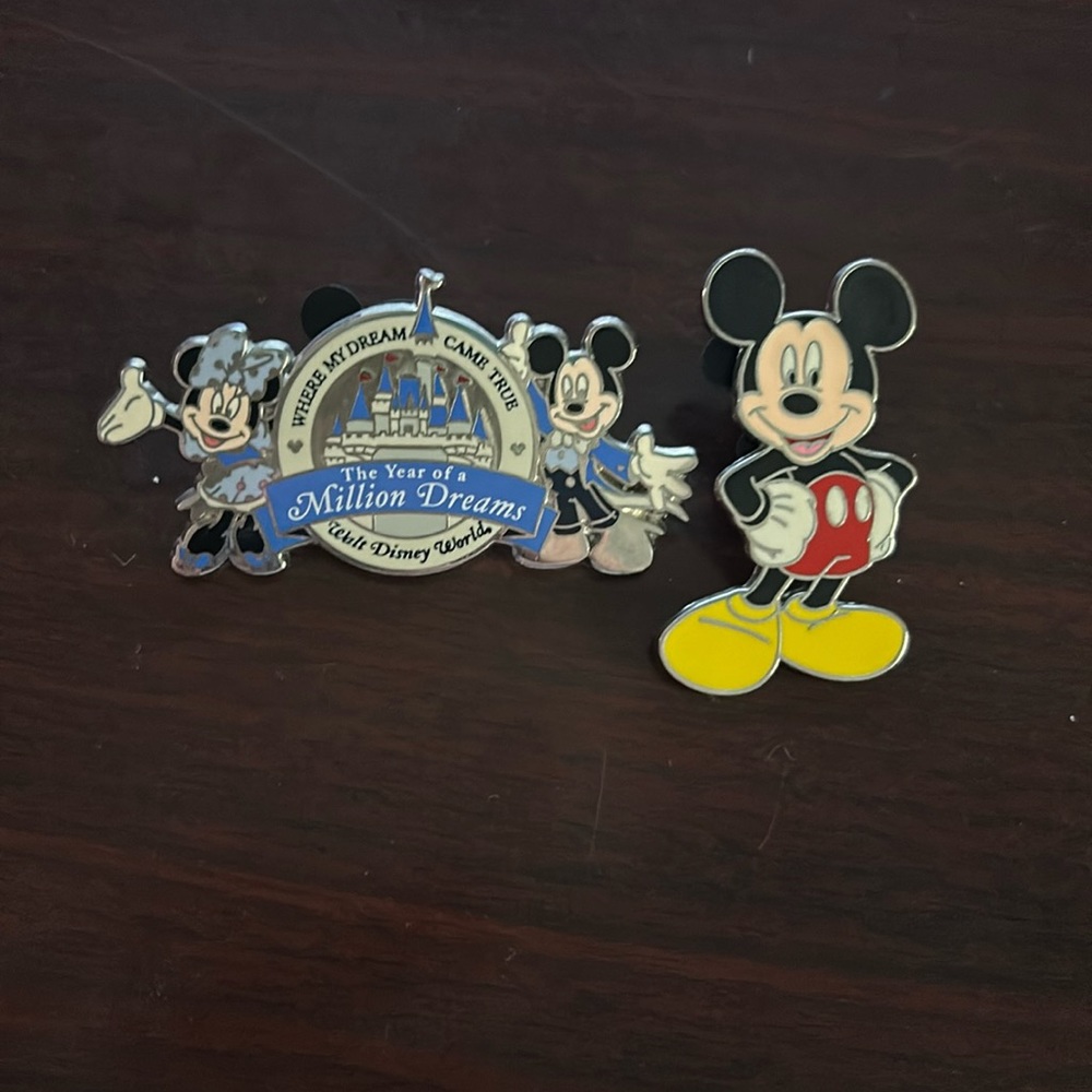 Disney Parks Year of a million dreams Mickey and Minnie pin and Mickey pin